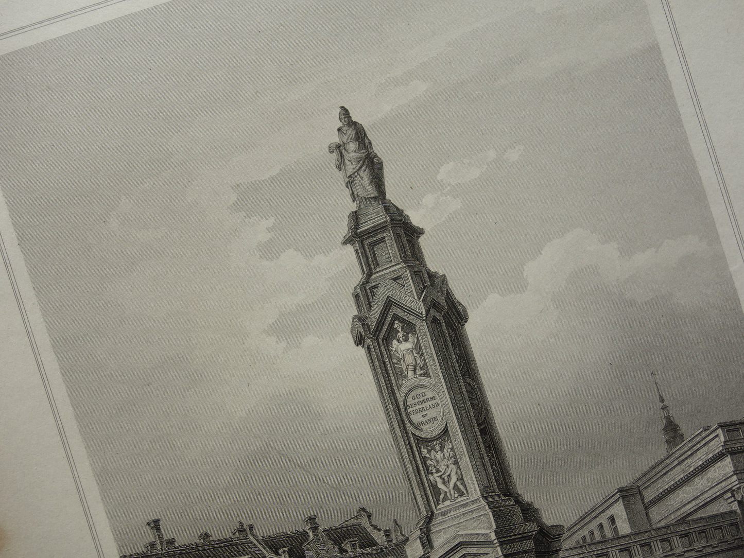 Amsterdam Naatje op de Dam oude prent uit 1858 Originele antieke gravure illustratie Terwen Koningrijk der Nederlanden Amsterdam Monument toegewijd aan den volksgeest van 1830 en 1831