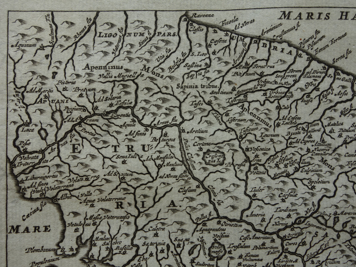 Italië 360+ jaar oude kaart van Centraal-Italië in oudheid 1661 originele antieke Nederlandse landkaart klein formaat Etruria Latium Umbria