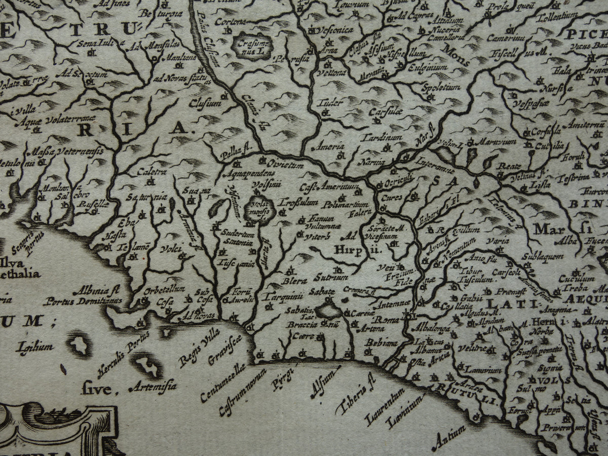 Italië 360+ jaar oude kaart van Centraal-Italië in oudheid 1661 originele antieke Nederlandse landkaart klein formaat Etruria Latium Umbria