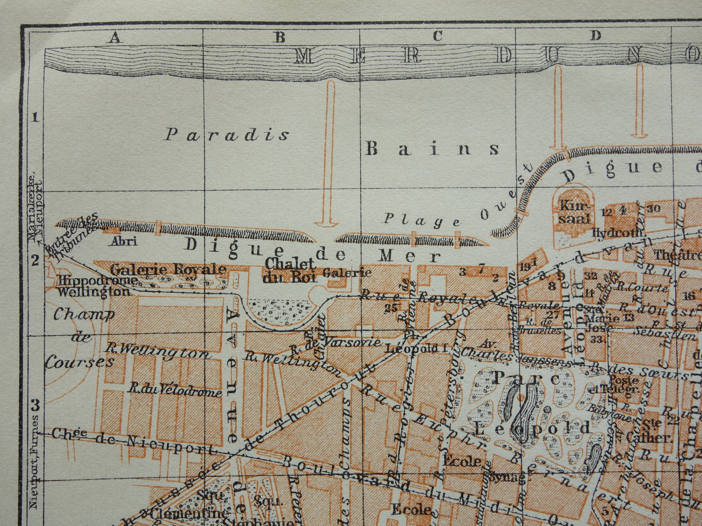 OOSTENDE oude kaart van Ostende België uit 1910 kleine originele antieke plattegrond landkaart