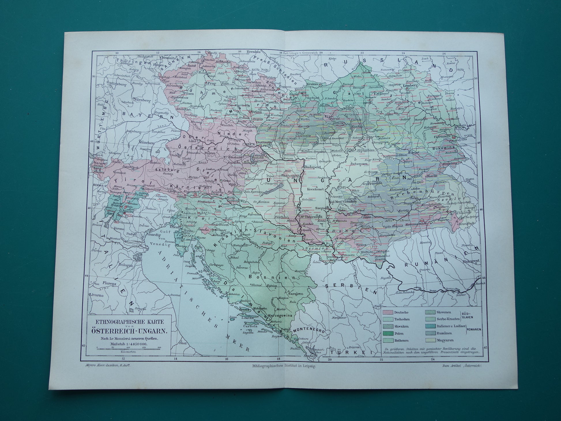 Oude etnografische kaart van Oostenrijk Hongarije uit het jaar 1909 antieke landkaart Oostenrijks-Hongaarse Rijk Etnografie