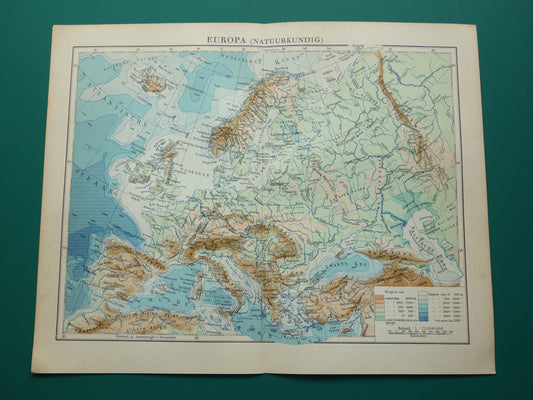 EUROPA Oude fysieke kaart van Europa uit 1935 oiginele Nederlandse vintage landkaart Bergen Rivieren Geologie hoogtekaart