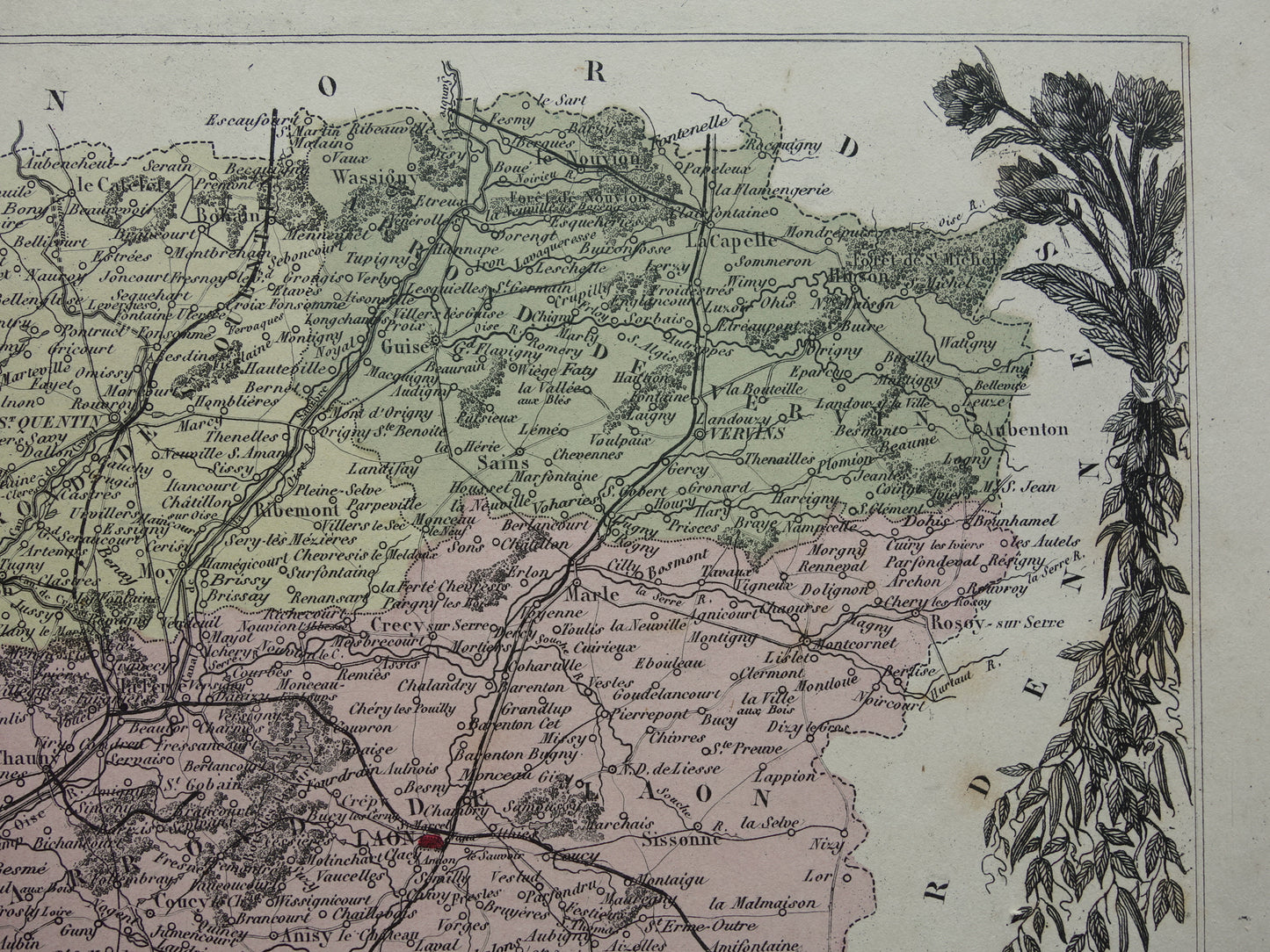 Oude kaart AISNE departement Frankrijk uit 1870 originele antieke handgekleurde landkaart Laon Soissons Saint-Quentin