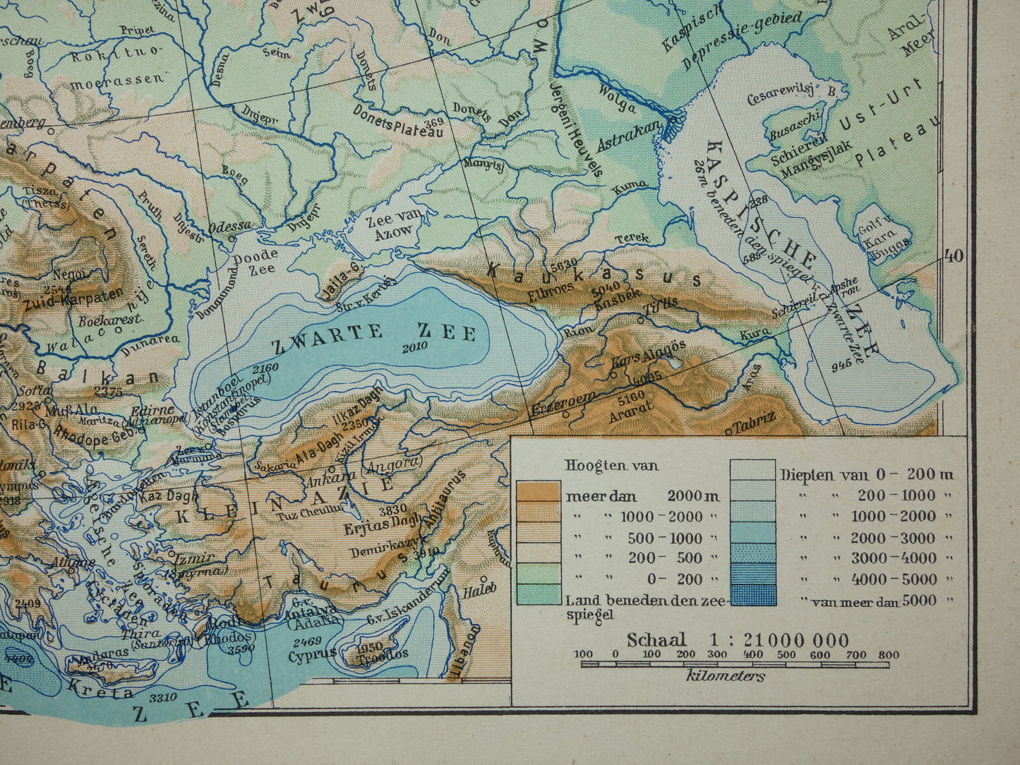 EUROPA Oude fysieke kaart van Europa uit 1935 oiginele Nederlandse vintage landkaart Bergen Rivieren Geologie hoogtekaart
