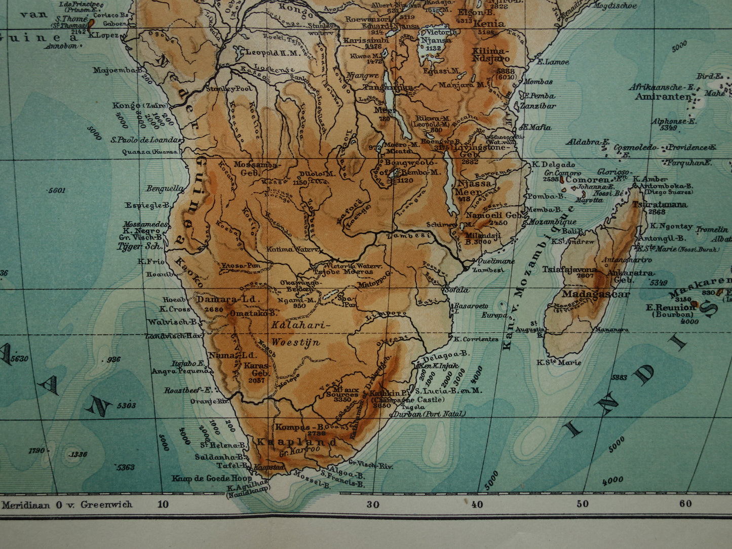Old physical map of Africa from 1914 original vintage map elevation map of Africa continent - old Dutch maps