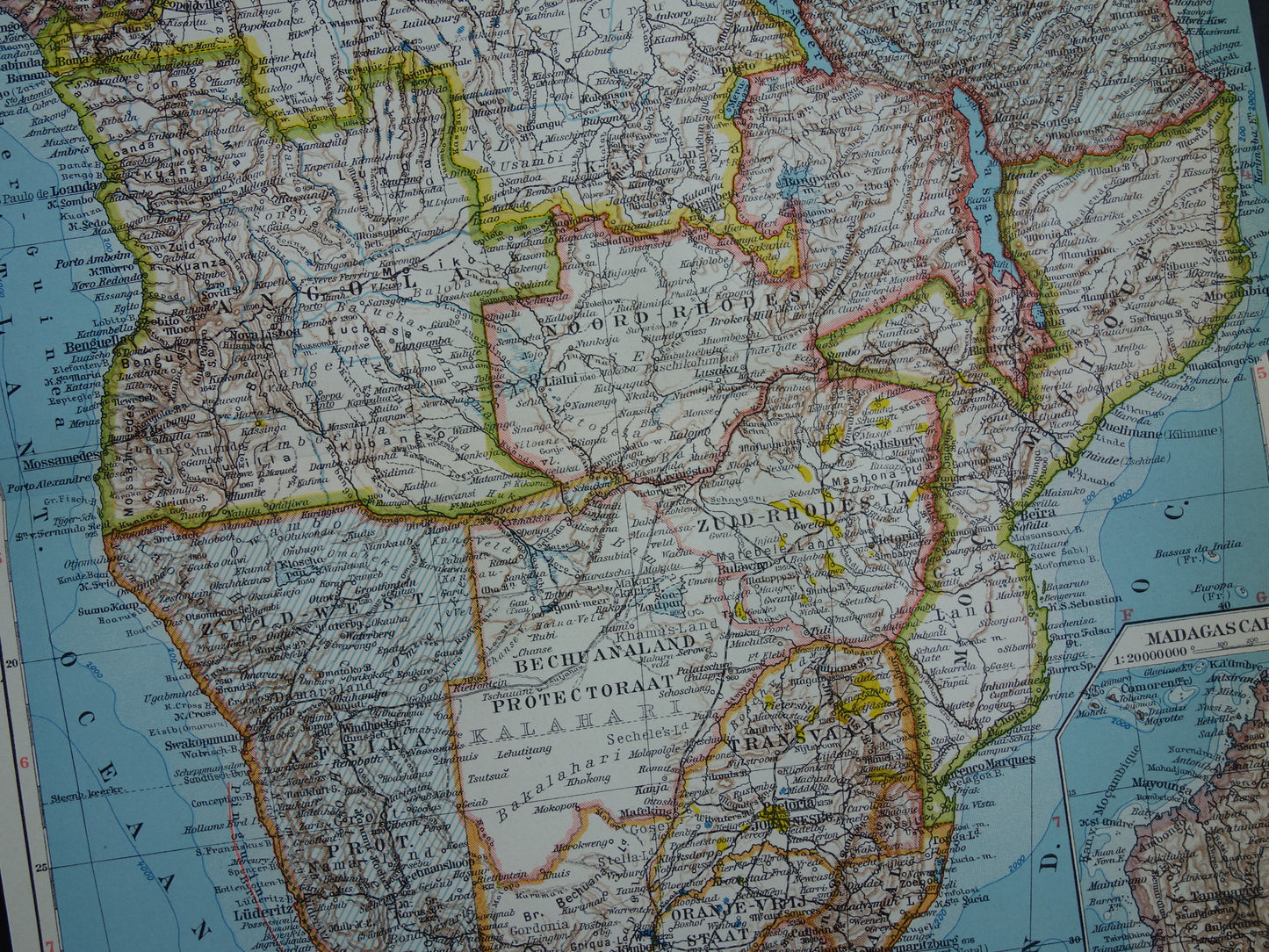 Old map of Central and South Africa in 1939 original Dutch historical map