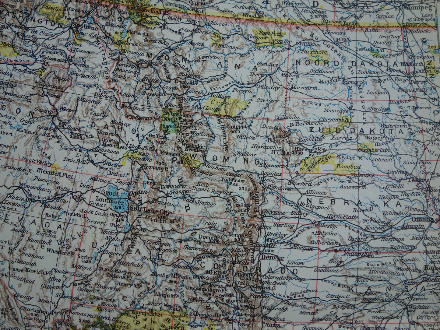 UNITED STATES old Dutch map of the USA in 1939 in two parts - original vintage map