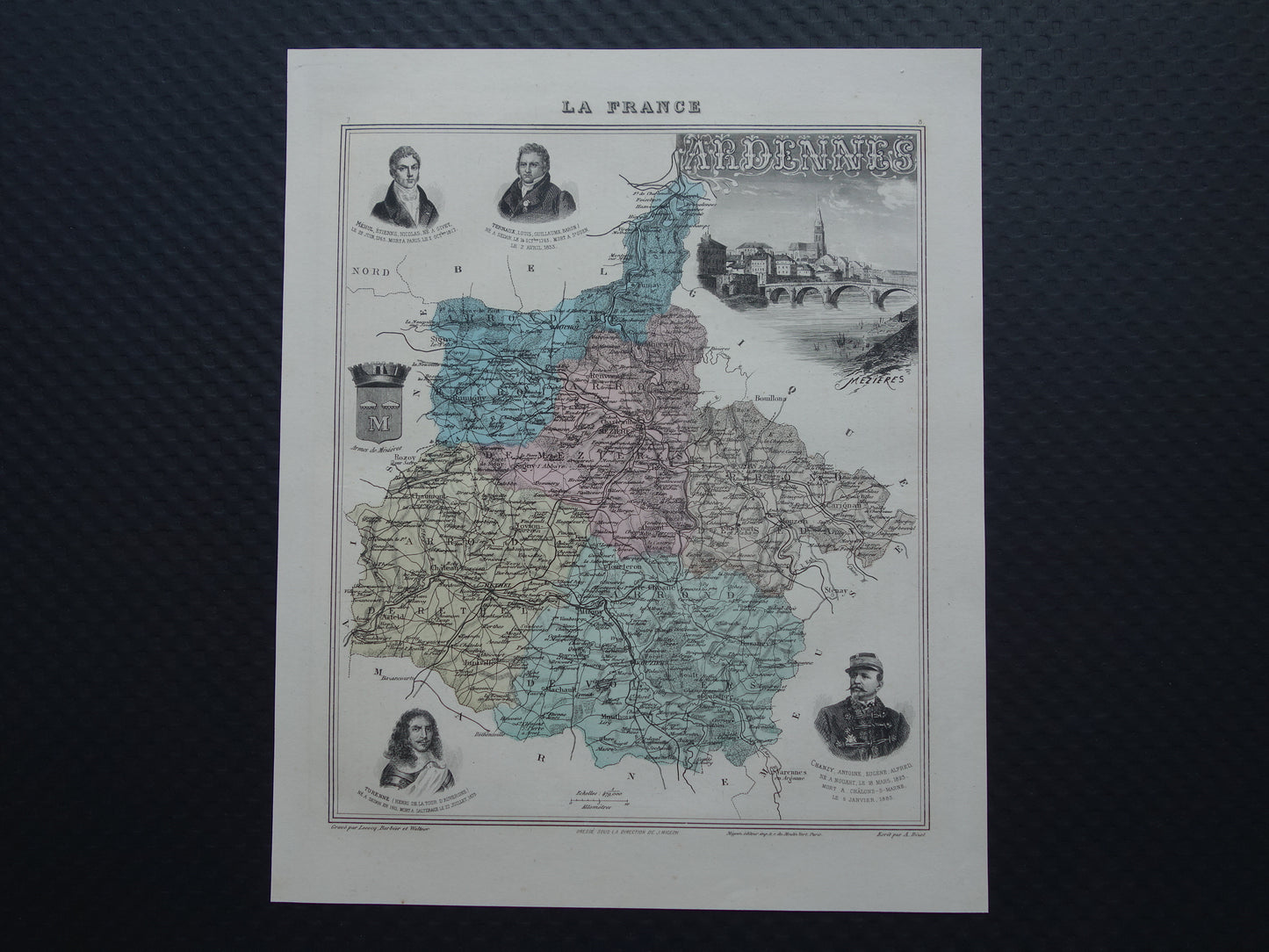 Alte Karte des Départements Ardennes in Frankreich aus dem Jahr 1886, originale antike handkolorierte Karte, Charleville, Mézières, Rethel, Sedan, Revin, Ardennes