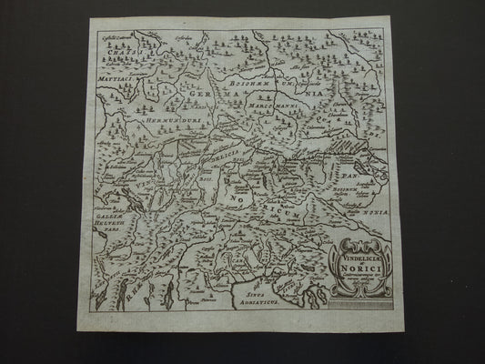 360+ jaar oude kaart van Oostenrijk Tsjechië Beieren 1661 originele antieke Nederlandse landkaart klein formaat