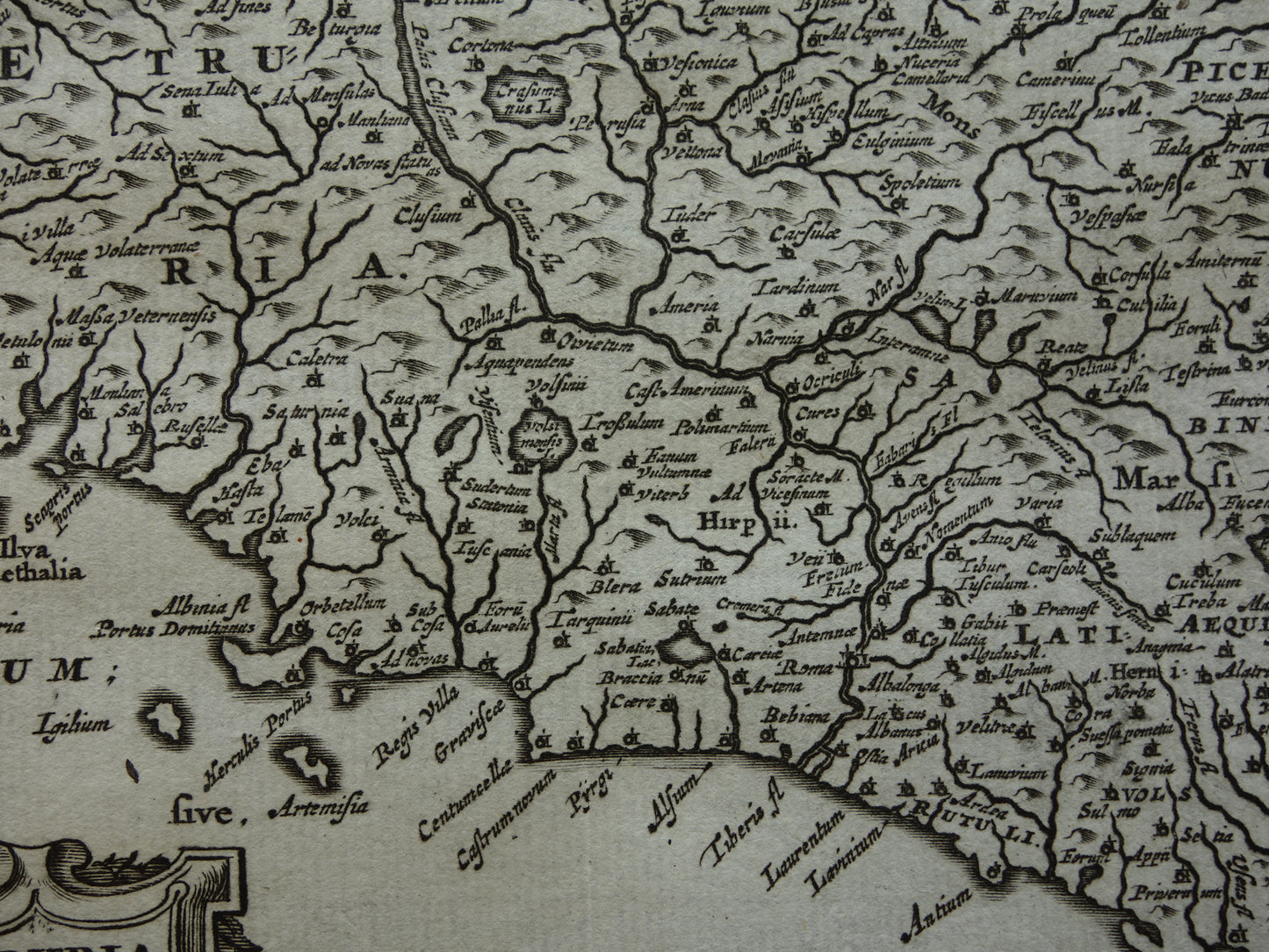 Italy 360+ year old map of Central Italy in antiquity 1661 original antique Dutch map small format Etruria Latium Umbria