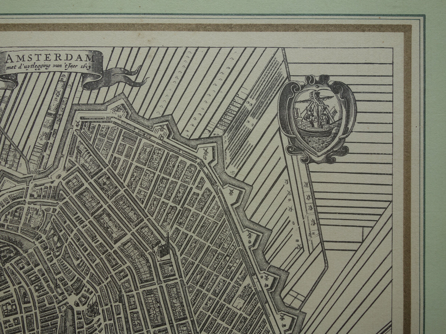 AMSTERDAM oude kaart van Amsterdam in 17e eeuw NADRUK 'Amsterdam met d'uytlegging van't Jaer 1613' Dapper Van Meurs plattegrond