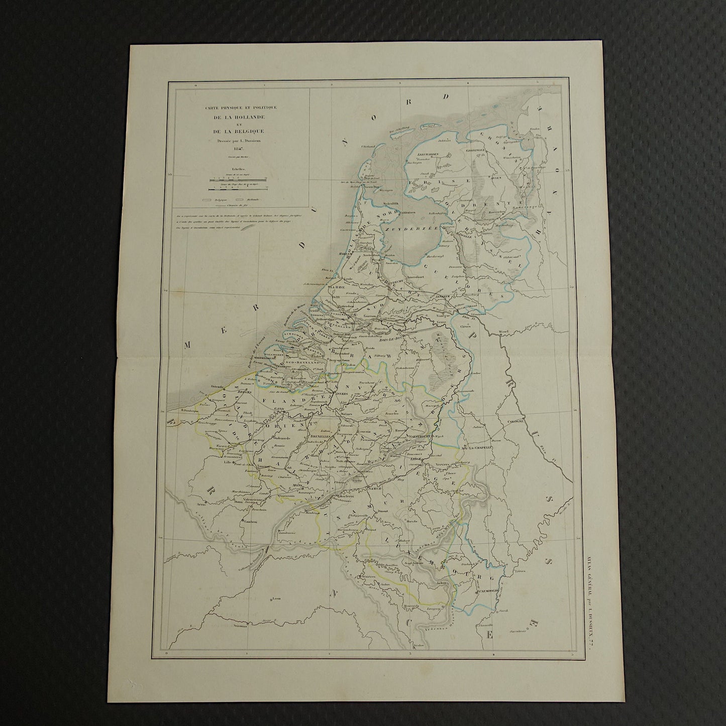 Carte physique et politique de la hollande et de la belgique dressee par L. Dussieux 1847
