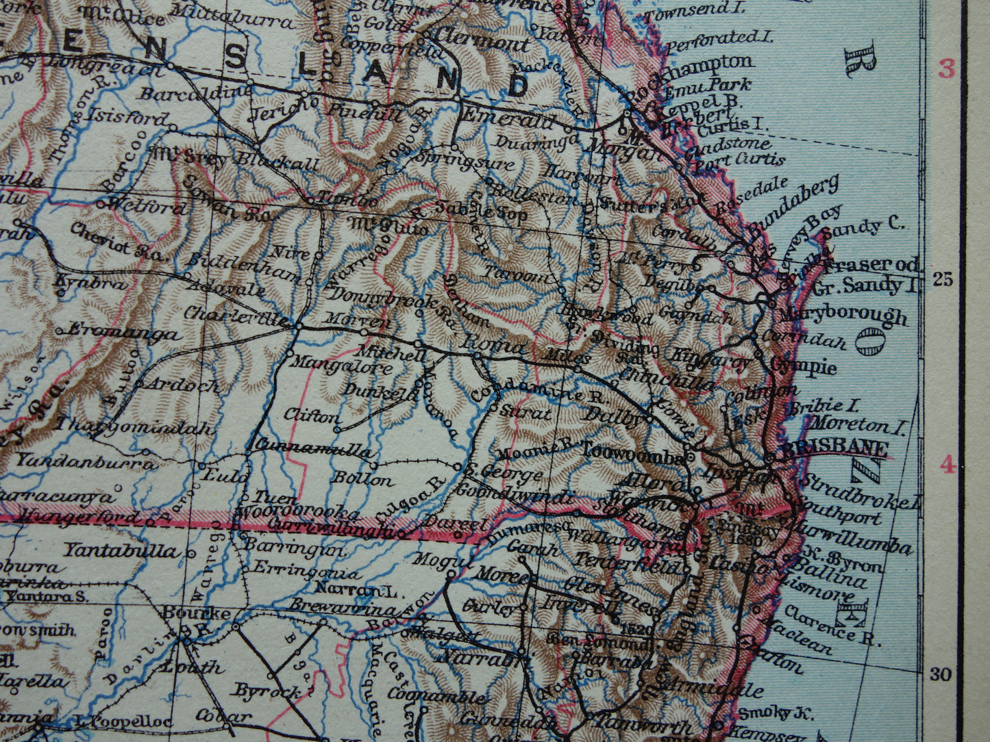 Old map Australia 1928 original vintage map Tasmania Brisbane Sydney Melbourne for sale